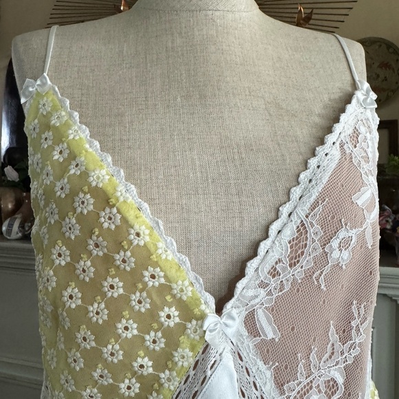 MAJORELLE Cady Mini Dress in Ivory & Pale Yellow S - Picture 7 of 16